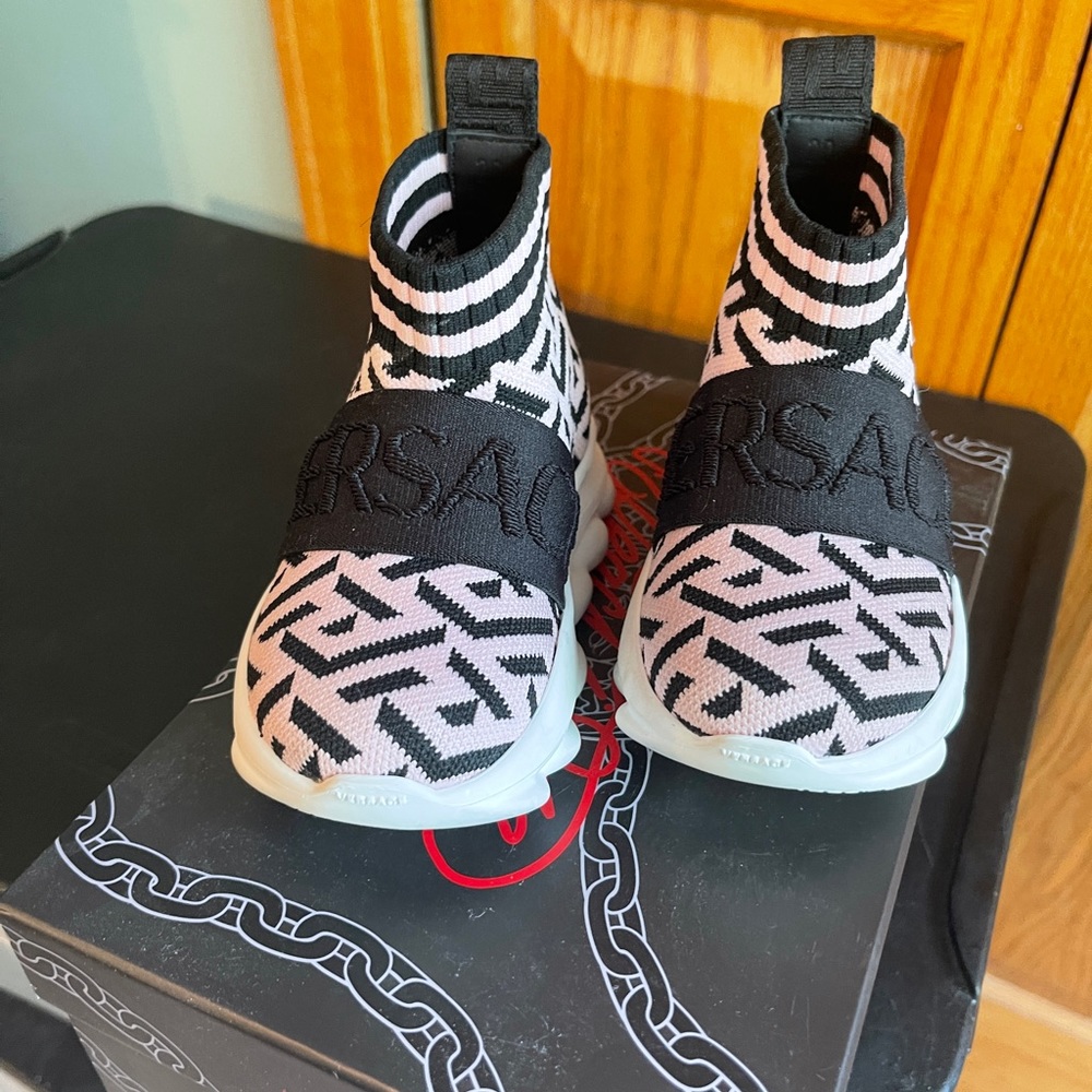 Versace toddler girls shoes
